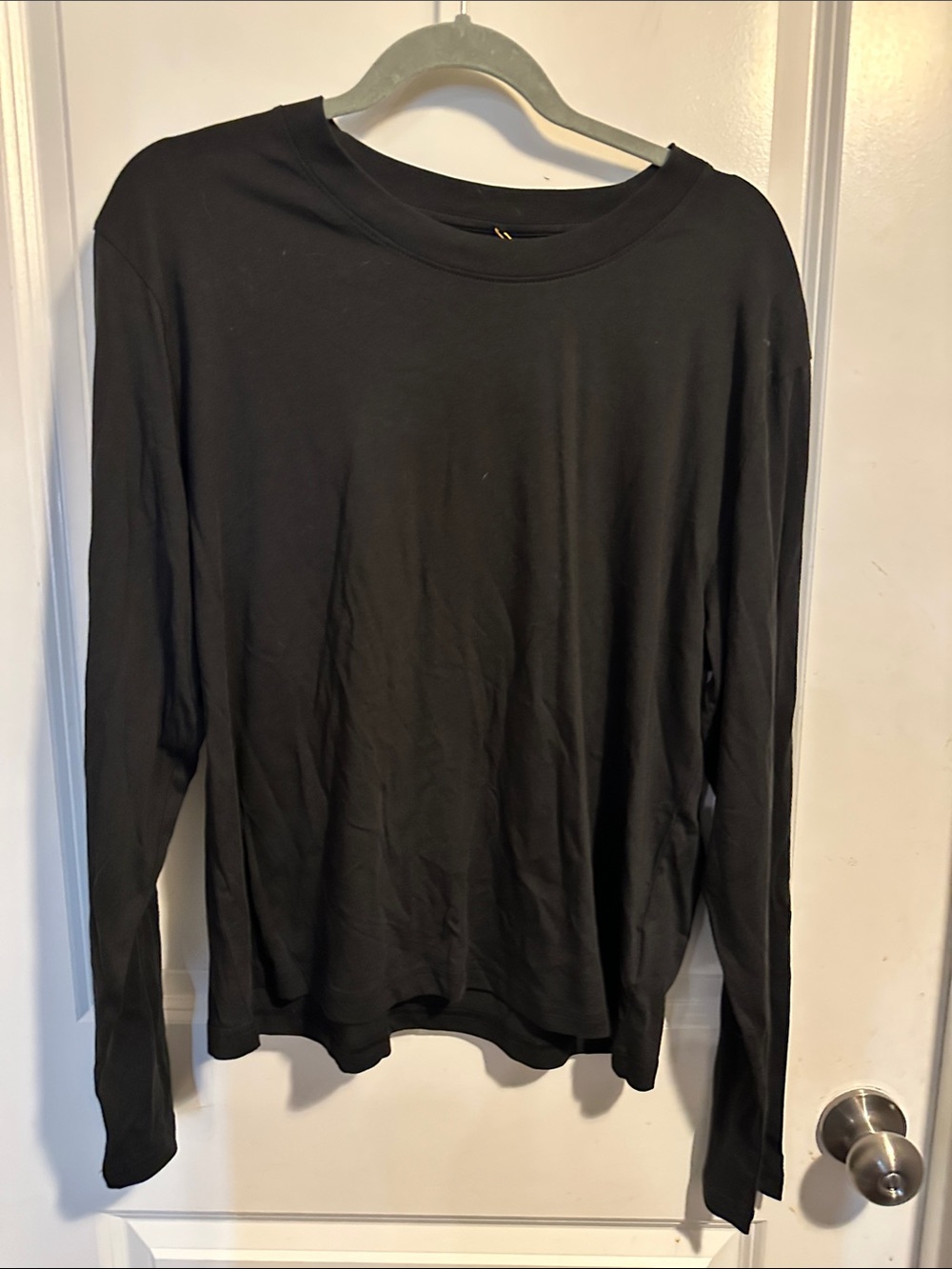 Quince Black Crewneck Long Sleeve Tee